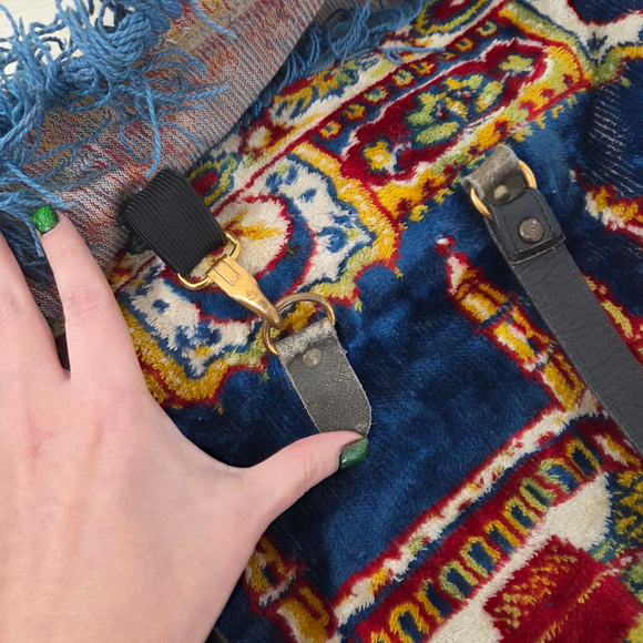 Vintage 60s 70s Carpet Bag blue tapestry kilim large foldover fringe French - Picture 4 of 14